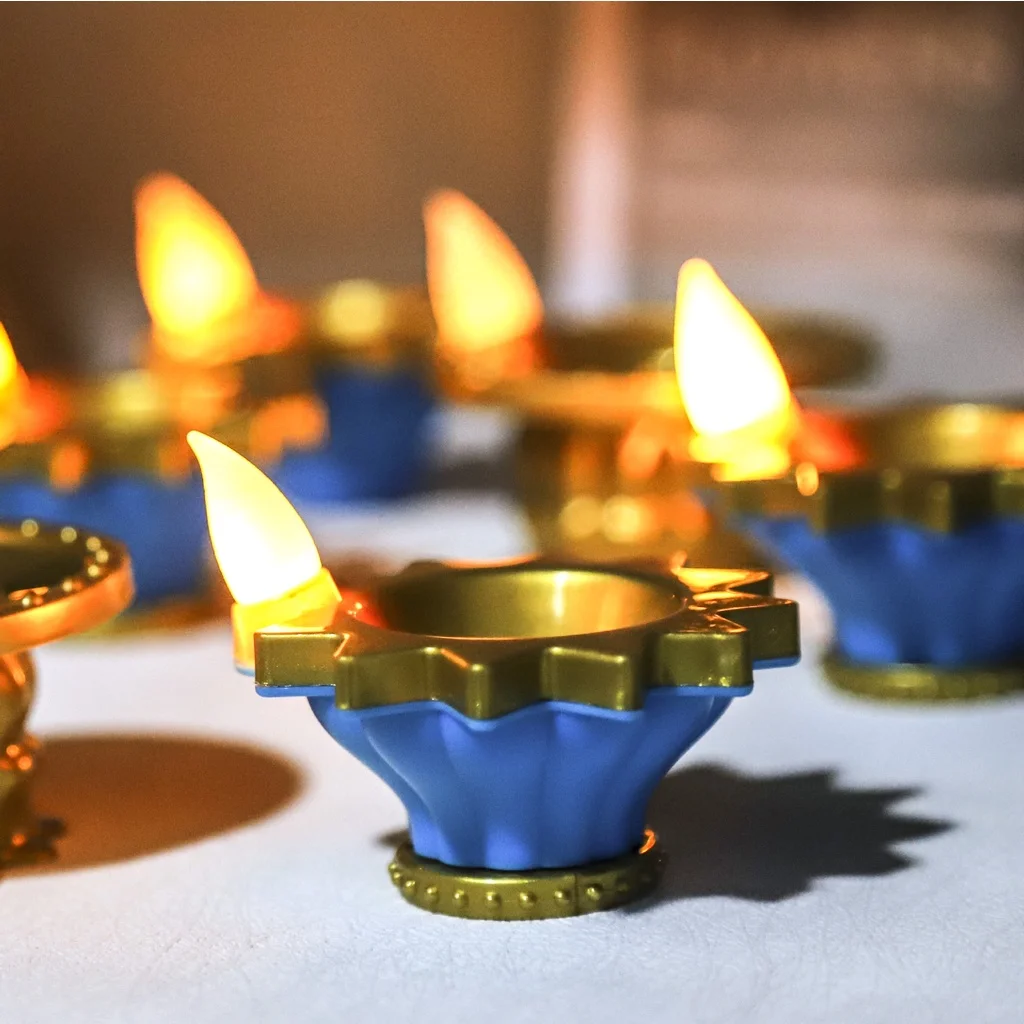 Lampada a candela a LED simula - Lighting Decoration For Diwali recensione e prezzo